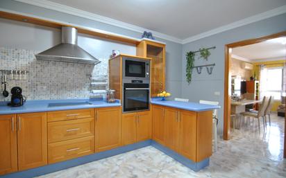 Kitchen of Single-family semi-detached for sale in Agüimes