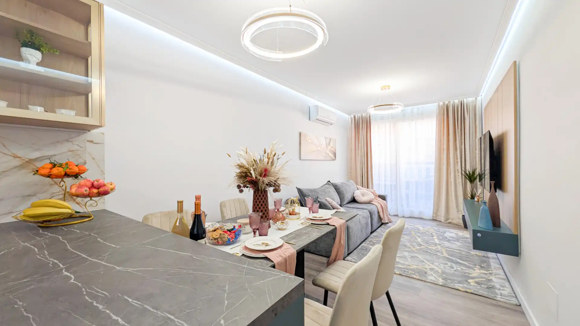 Comedor de Apartamento en venta en Torrevieja con Aire acondicionado, Terraza y Amueblado