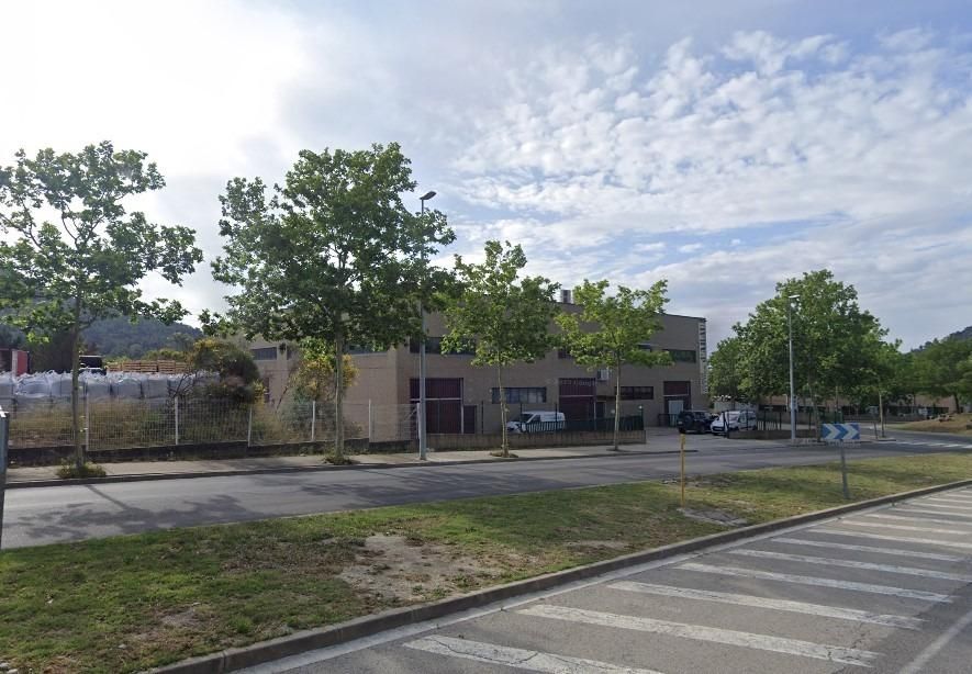 Exterior view of Industrial buildings for sale in Santa Maria de Miralles