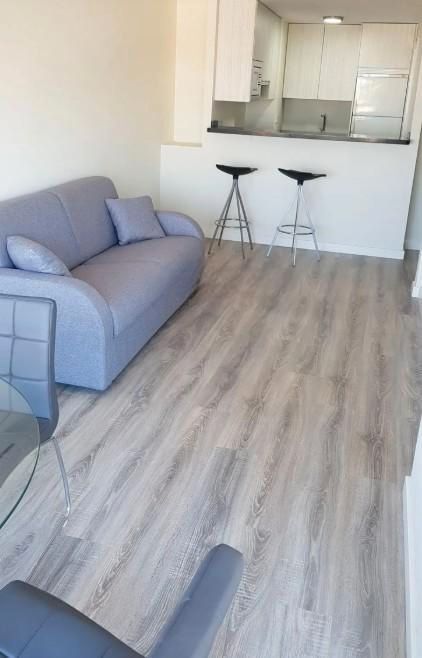 Sala de estar de Piso de alquiler en Torremolinos con Terraza, Amueblado y Lavadora