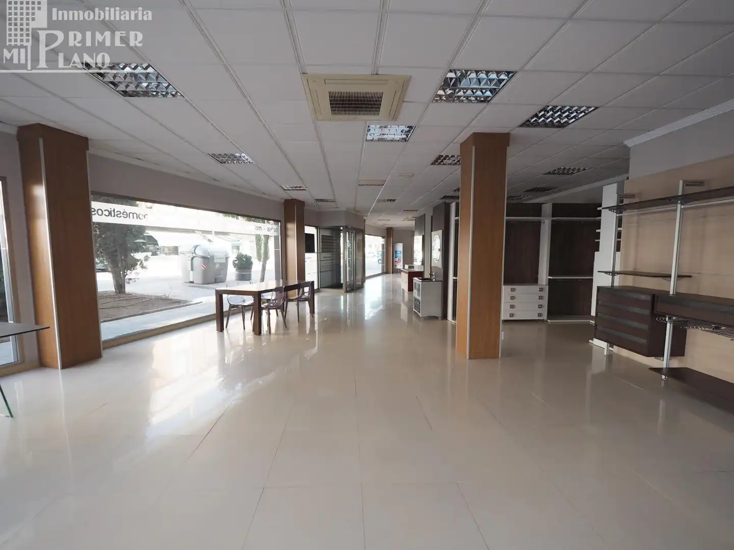 Local comercial de lloguer a Tomelloso, imagen 2