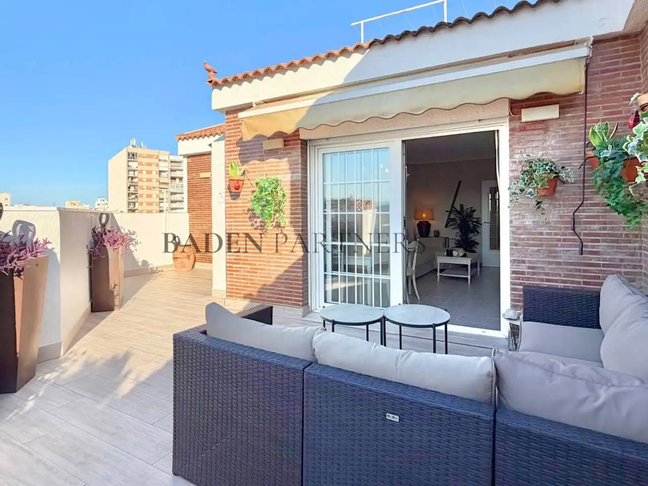 Attique avec ascenseur à vendre à Calle San Pascual