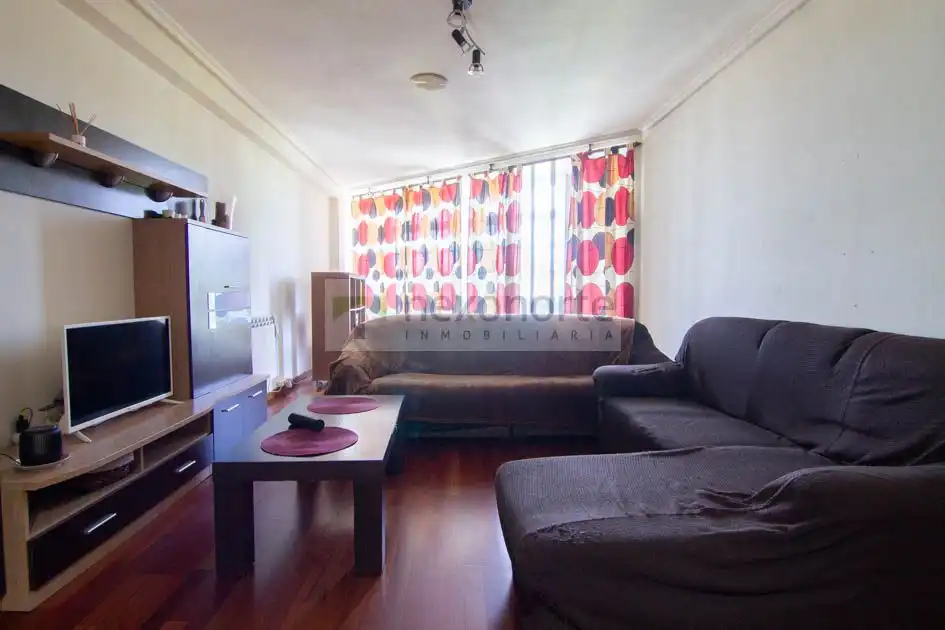 Sala de estar de Piso en venta en As Pontes de García Rodríguez  con Calefacción y Trastero