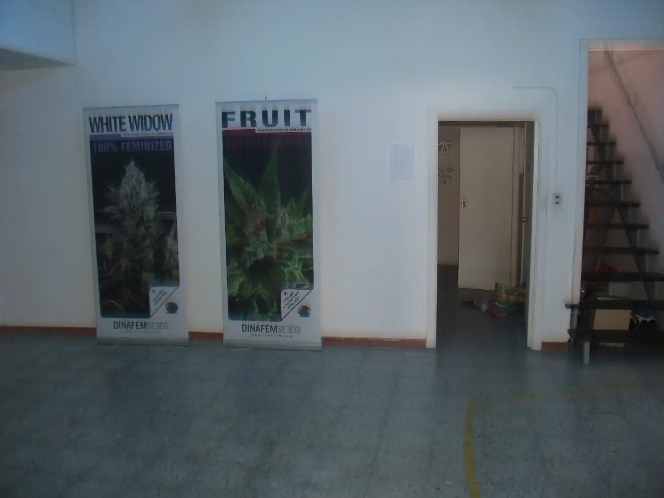 Local en venta en Vigo  con Amueblado