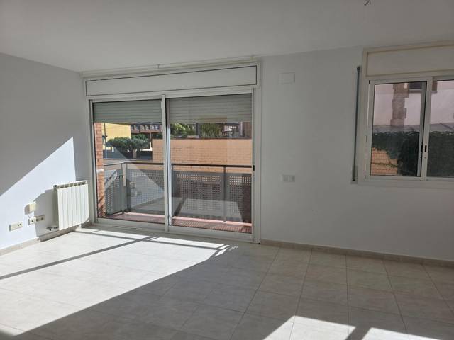 Piso en Venta en Creu de la Mà