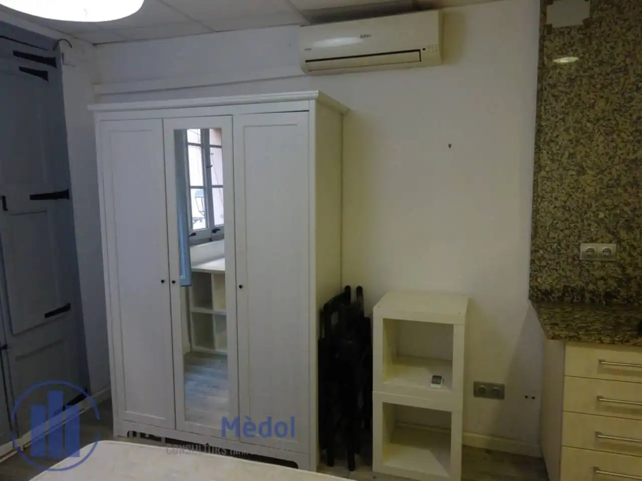 Habitación de Estudio en venta en Tarragona con Calefacción, Parquet y Amueblado