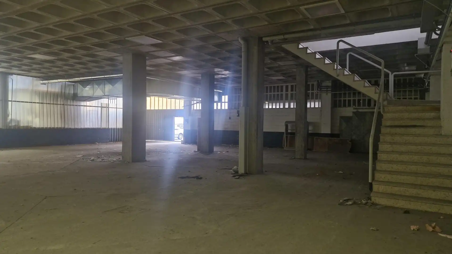 Nau industrial de lloguer en Narón