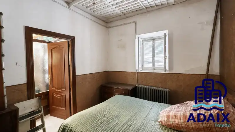 Dormitori de Casa o xalet en venda en Toledo amb Calefacció