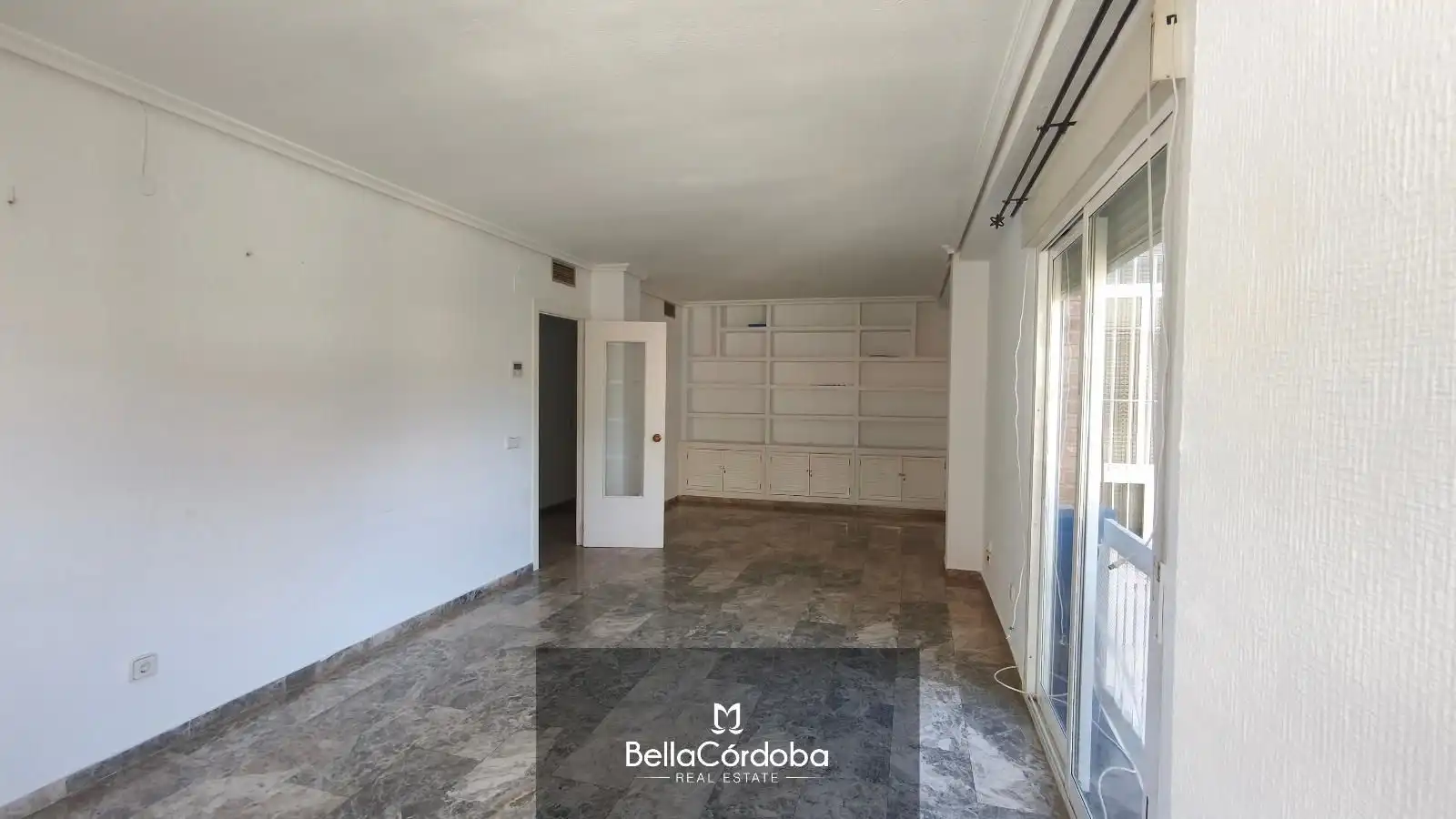 Flat for sale in Córdoba  with Air Conditioner, Storage room and Swimming Pool