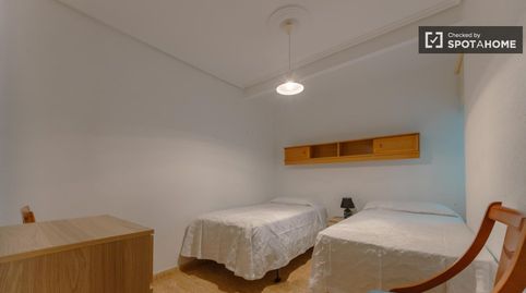Foto 5 de Piso de alquiler en Natzaret, Valencia Capital