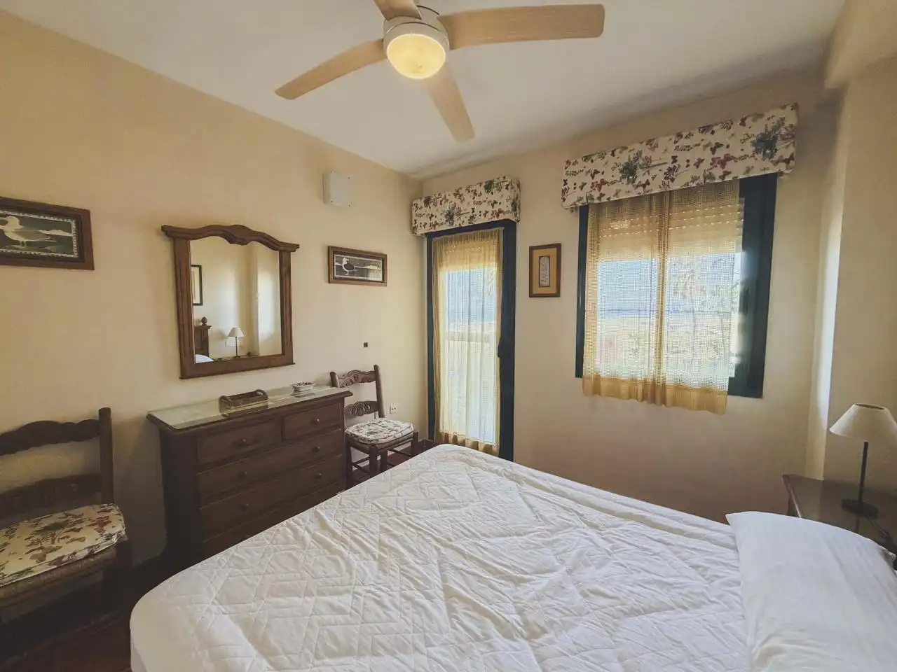 Bedroom of Flat for sale in Zahara de los Atunes  with Air Conditioner, Terrace and Furnished