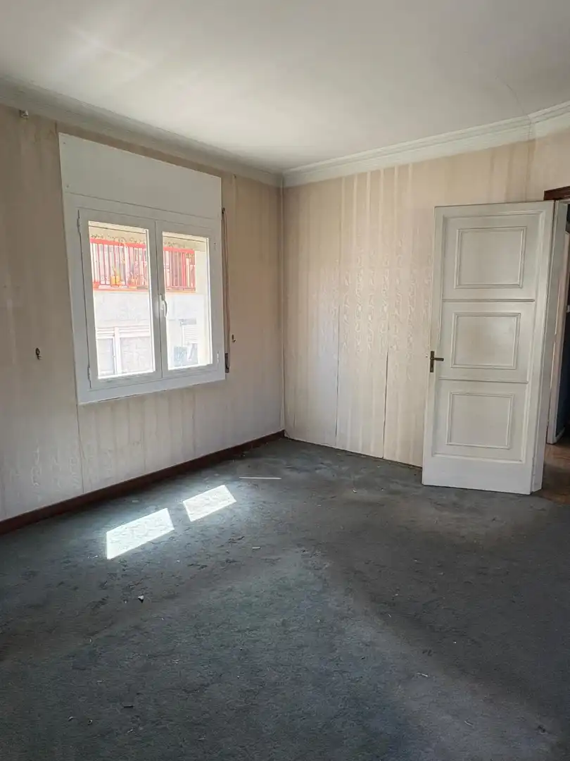 Habitación de Piso en venta en Barcelona con Trastero