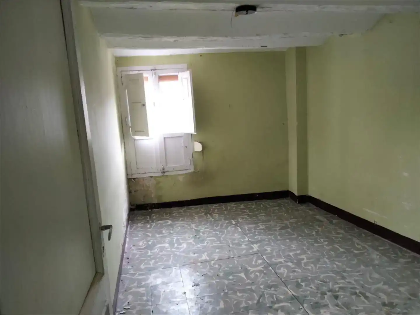 Casa adosada en venda en Torres de Albarracín
