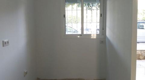 Foto 3 de Piso en venta en Barrio del Nervión,  Sevilla Capital