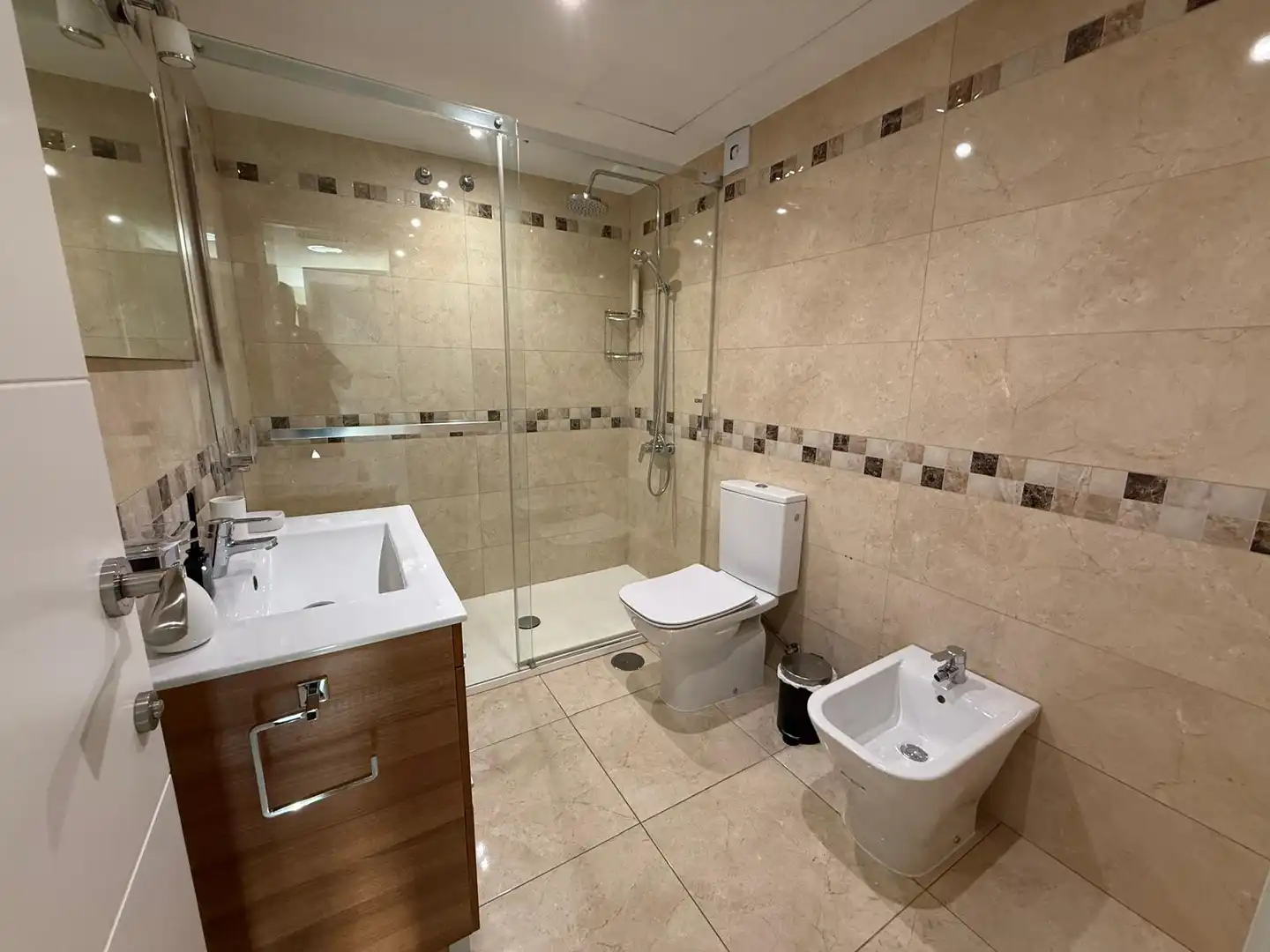 Appartement compact avec ascenseur à vendre à MUELLE RIBERA (P BANUS), imagen 8