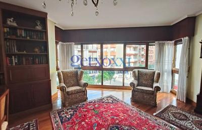 Living room of Flat for sale in Getxo   with Heating and Balcony