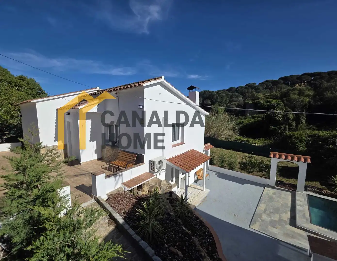 Vista exterior de Casa o chalet en venta en Sant Feliu de Guíxols con Aire acondicionado, Calefacción y Jardín privado