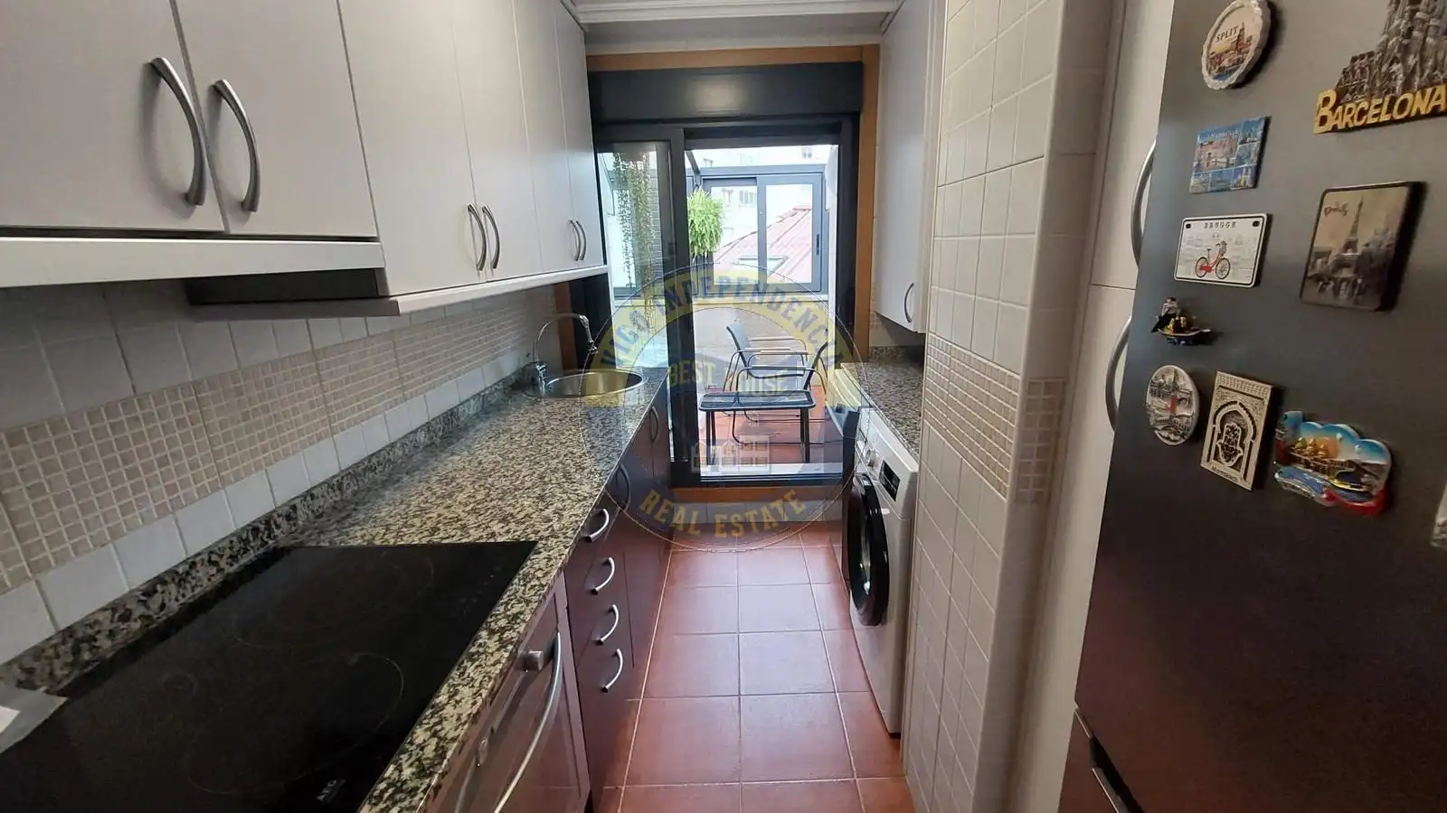 Cocina de Ático en venta en Vigo  con Calefacción, Parquet y Terraza
