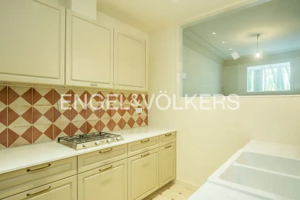 Cocina de Piso de alquiler en Barcelona con Aire acondicionado, Calefacción y Jardín privado
