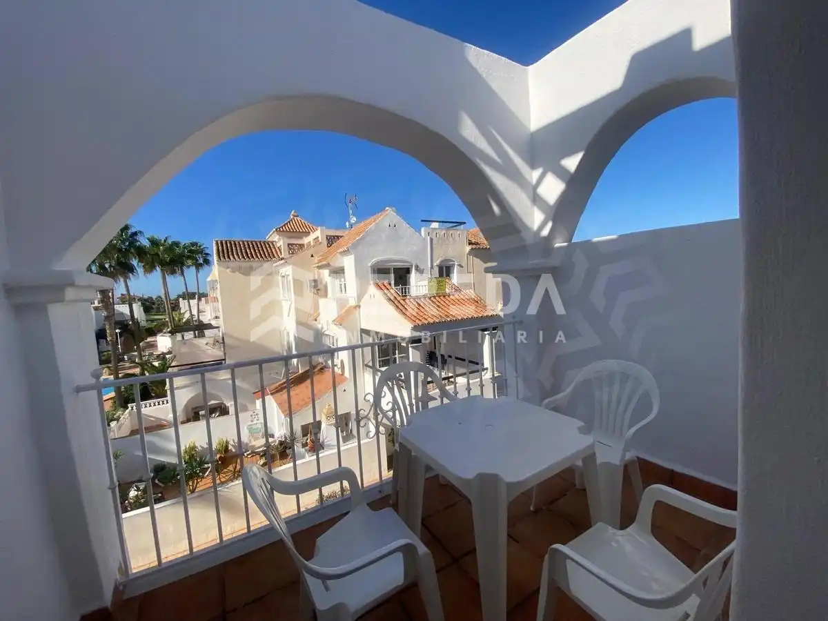 Apartamento en venta en Plaza GOLF CENTER (U), El Sabinar – Urbanizaciones – Las Marinas – Playa Serena