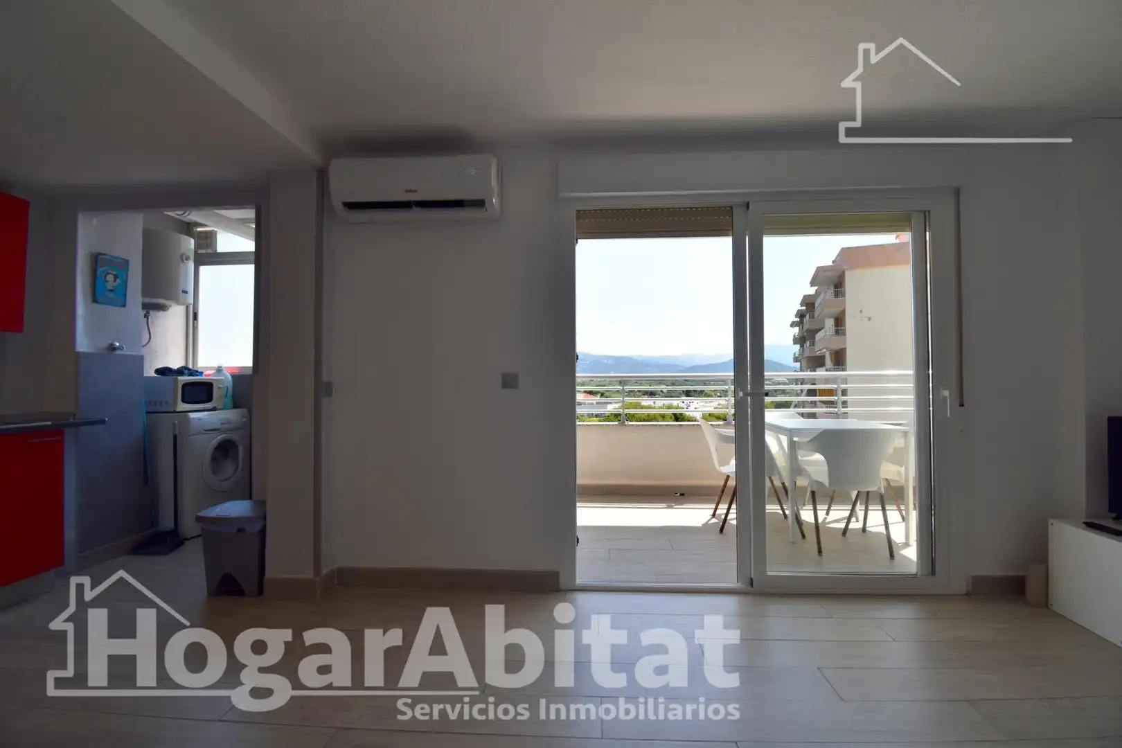 Bedroom of Flat for sale in Miramar  with Air Conditioner, Terrace and Balcony