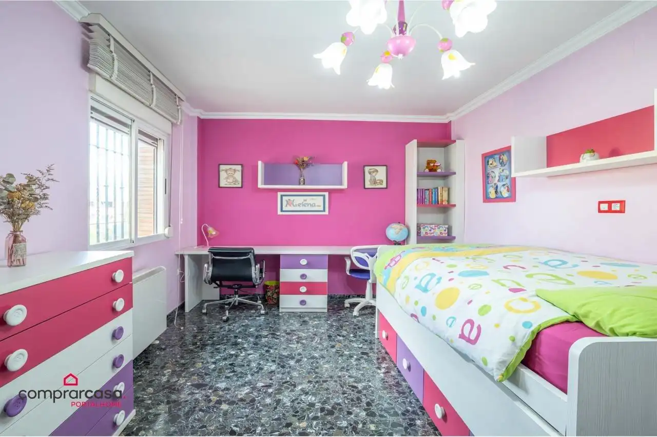 Habitación de Casa o chalet en venta en Vegas del Genil