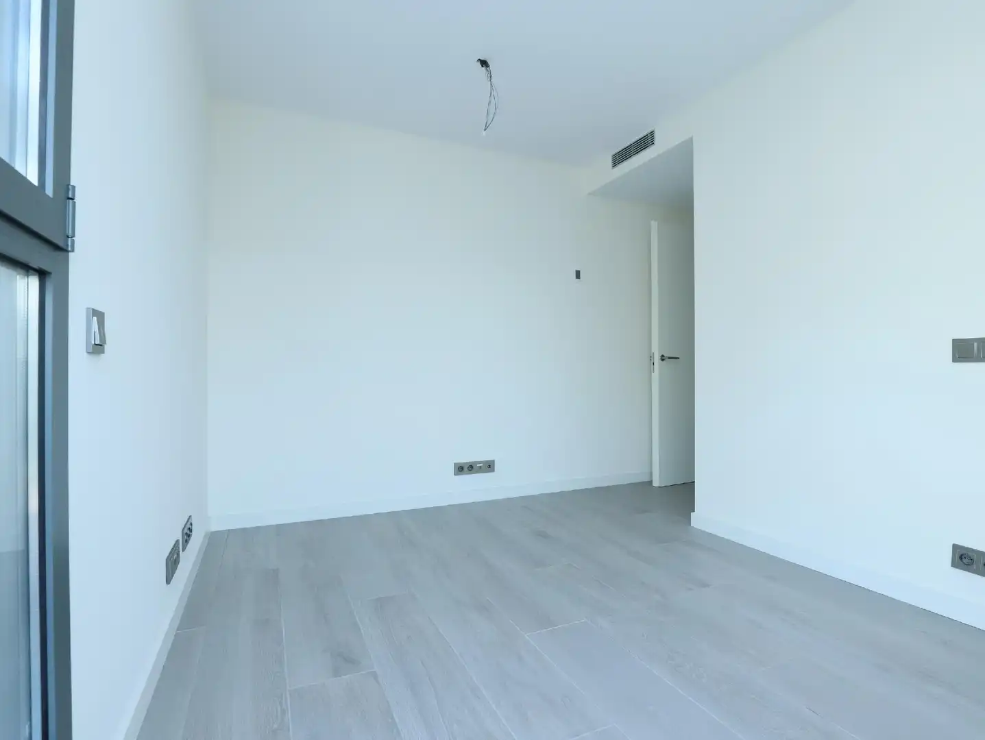 Habitación de Ático en venta en Esplugues de Llobregat con Aire acondicionado, Calefacción y Jardín privado