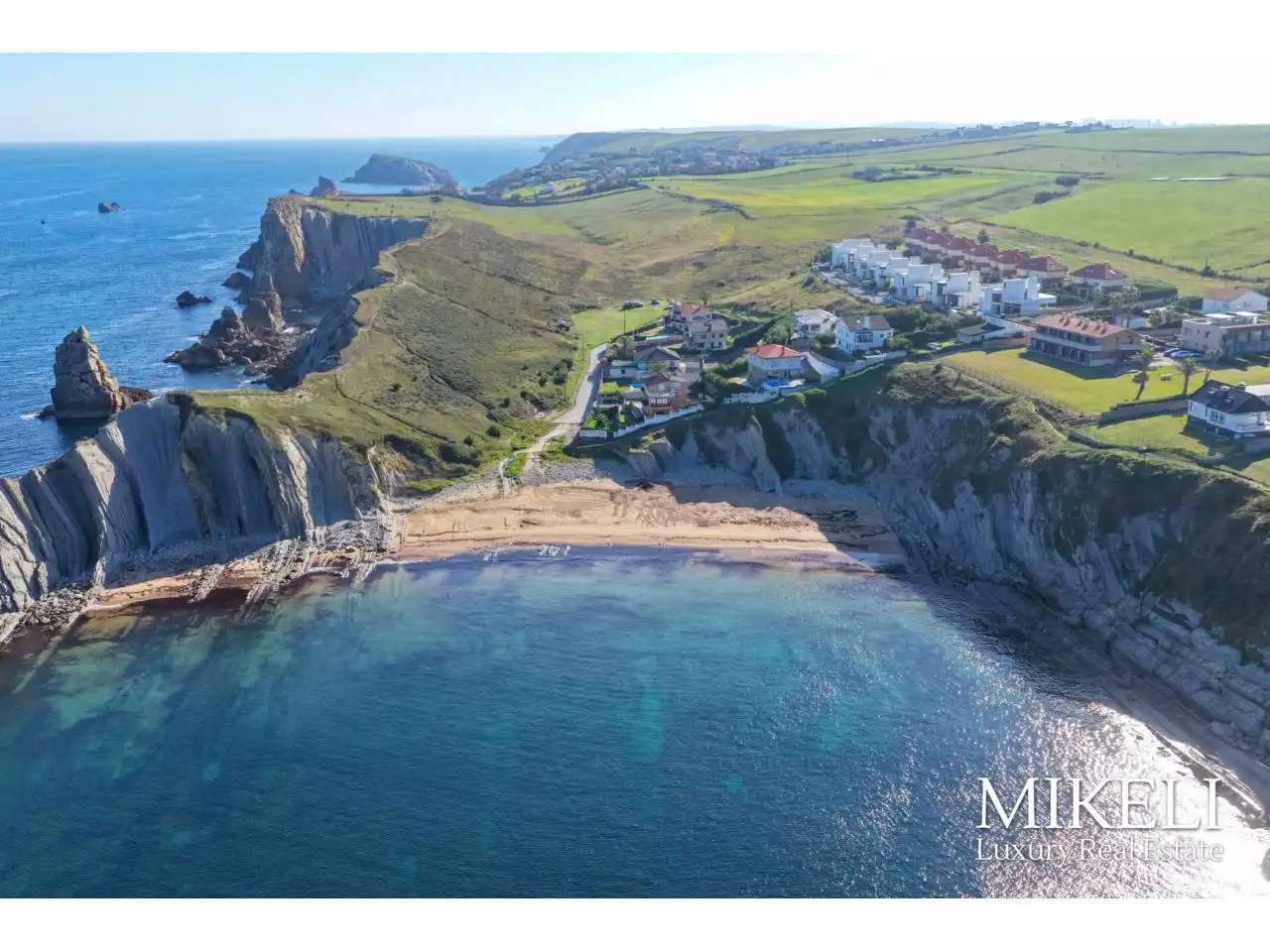 Detached house with pool for sale in Calle Portio, imagen 8