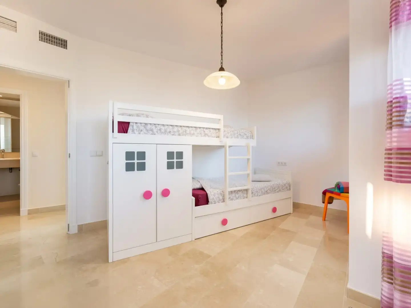 Penthouse with terrace for sale in Playa Bahía Dorada, imagen 13