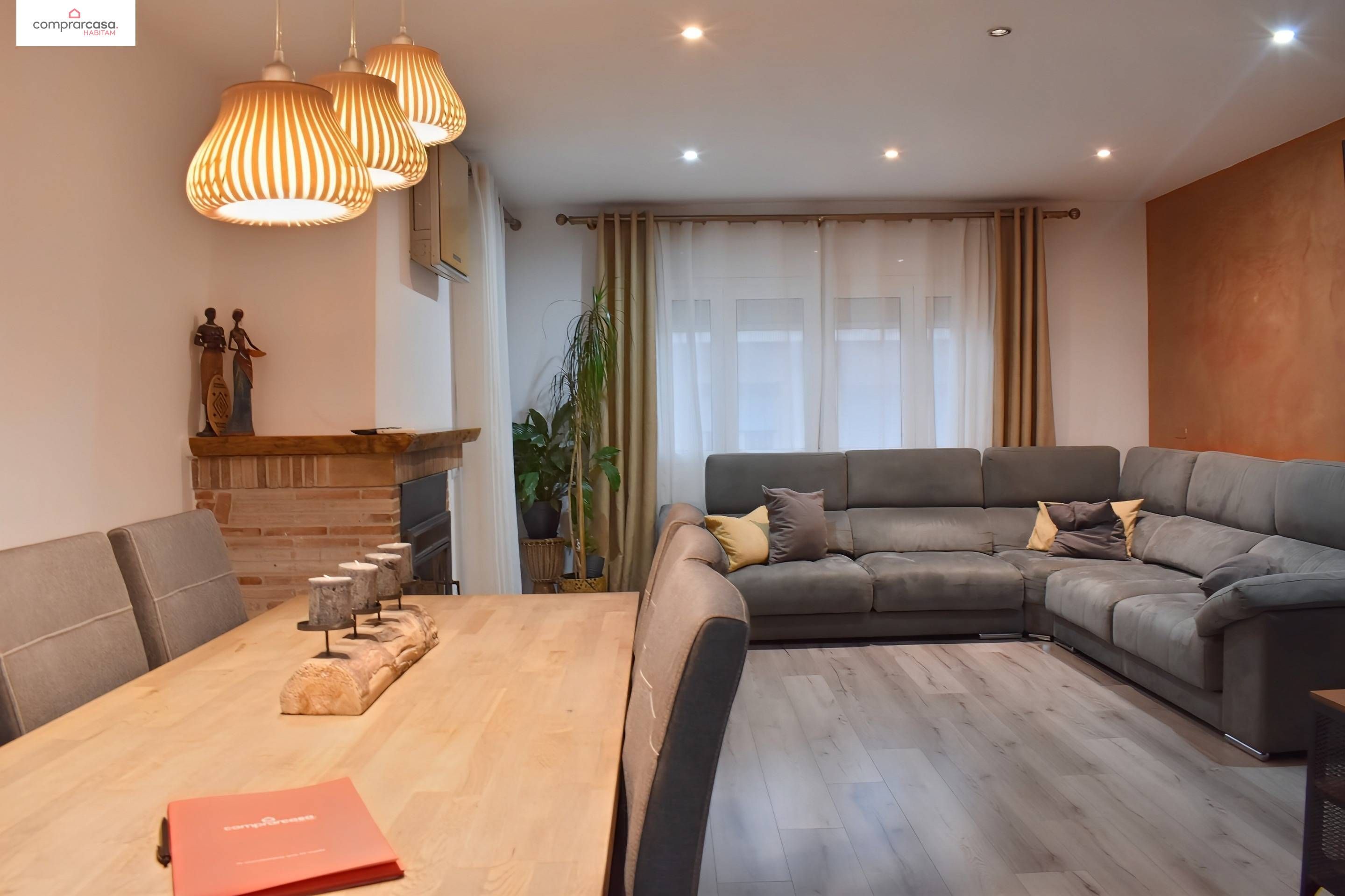 Sala d'estar de Pis en venda en Roses amb Terrassa