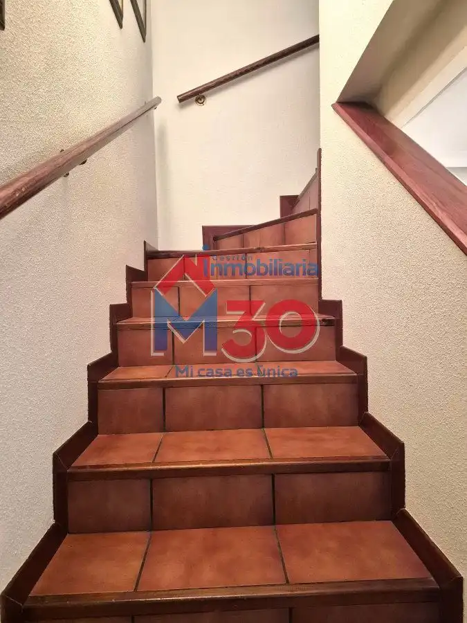 Casa adosada en venda en Miranda de Ebro amb Calefacció, Terrassa i Traster