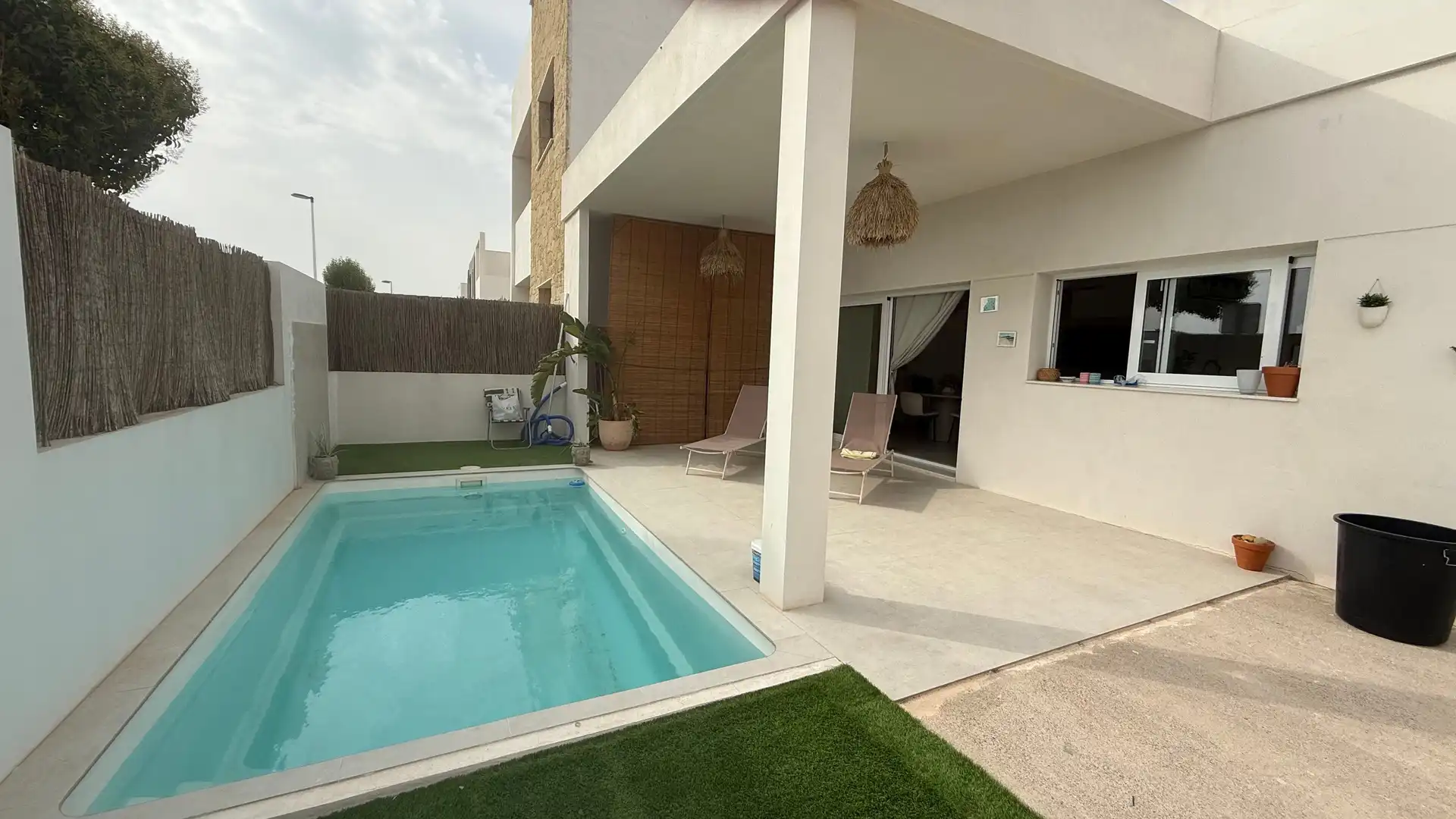 House for sale in Calle FRANCES I