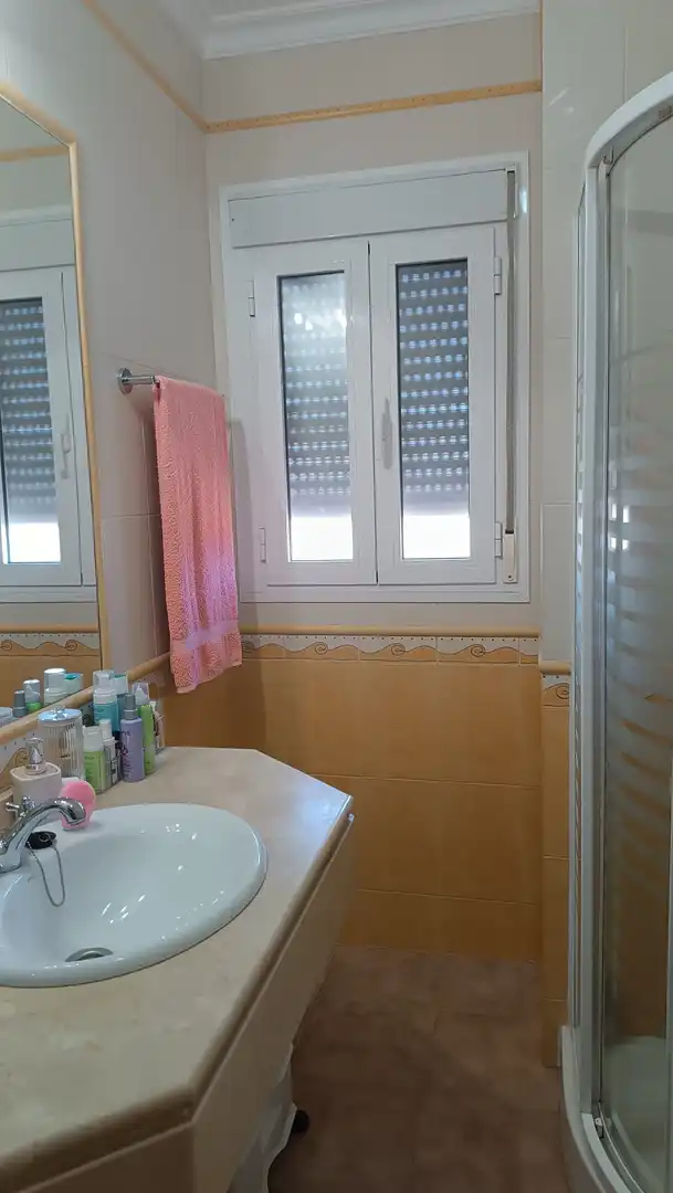 Baño de Casa o chalet de alquiler en Ronda con Aire acondicionado, Calefacción y Jardín privado