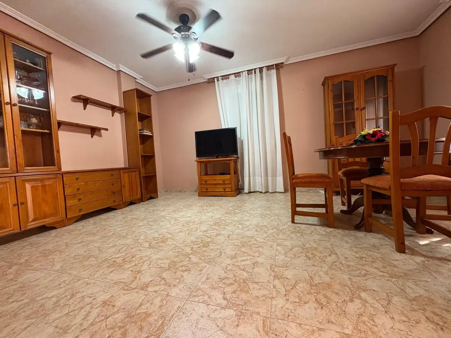 Living room of Detached homes for sale in Algeciras  with Air Conditioner, Terrace and Storage room