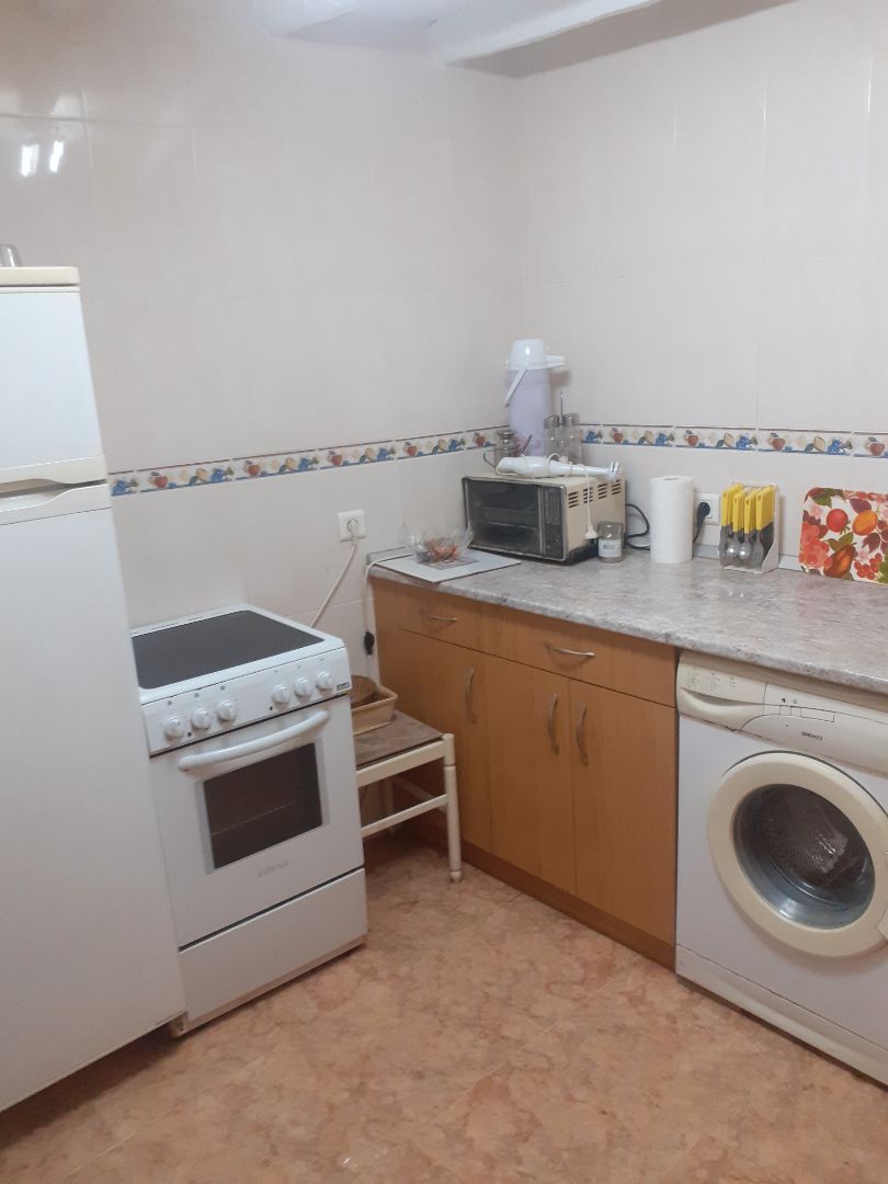 Kitchen of House or chalet for sale in Cetina  with Private garden, Furnished and Oven