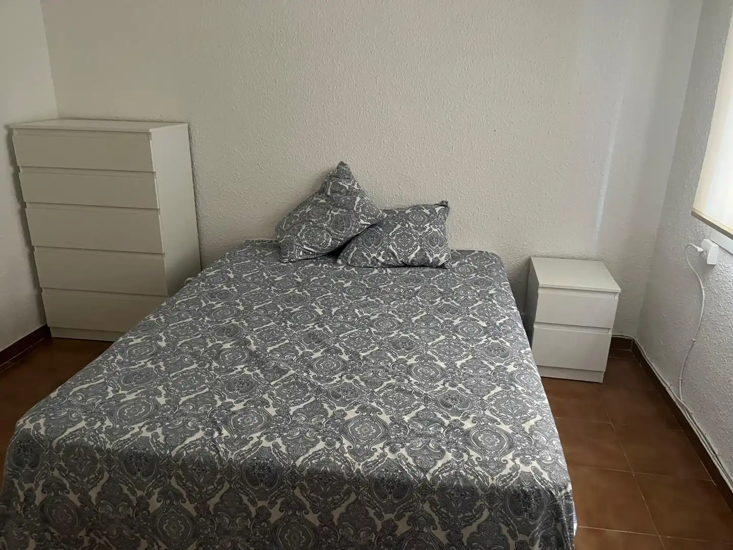 Bedroom of Flat for rent in Zaragoza  with Heating, Furnished and Oven