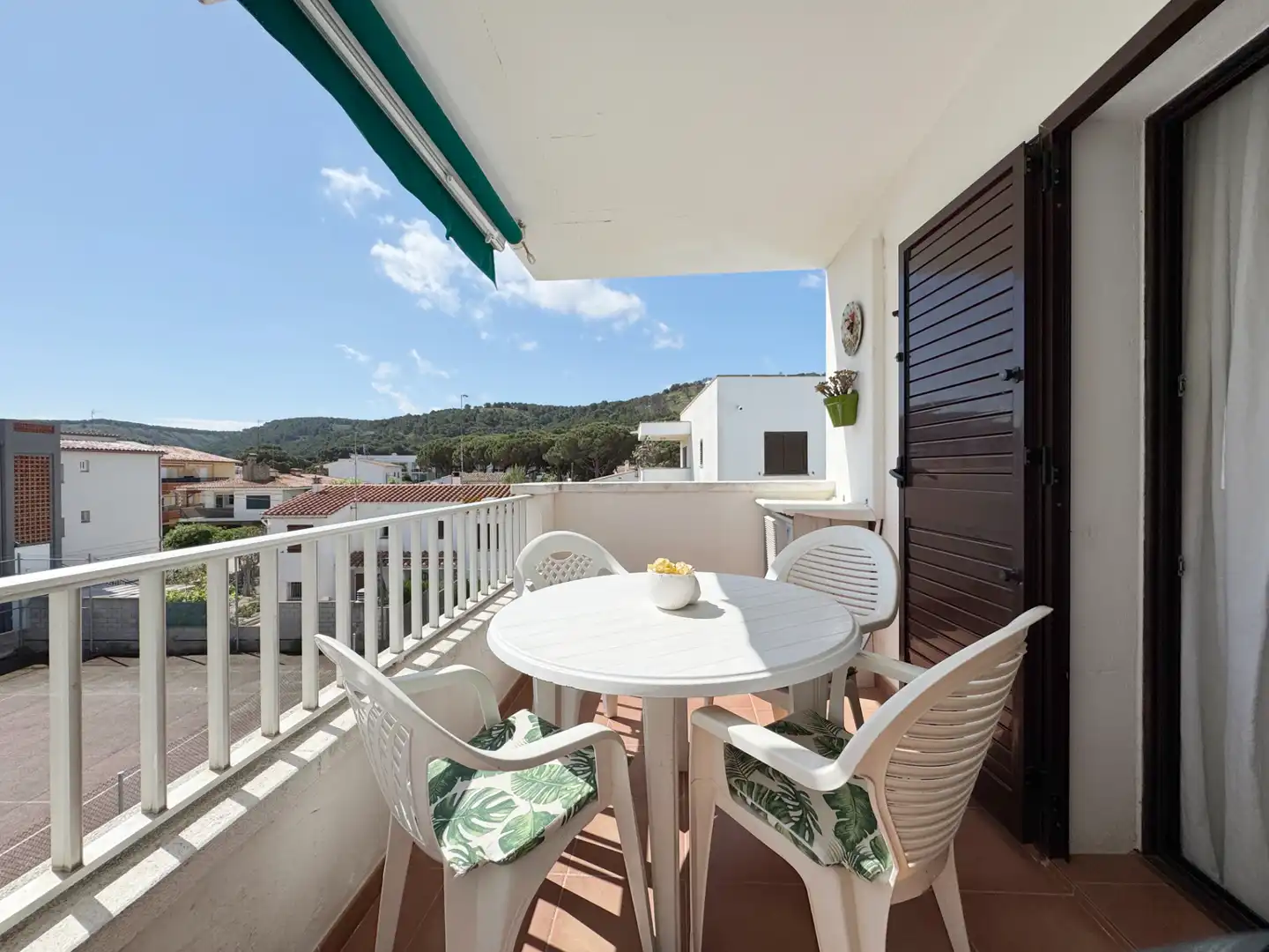 Terrasse von Wohnungen zum Verkauf in L'Escala mit Klimaanlage, Parkett und Terrasse