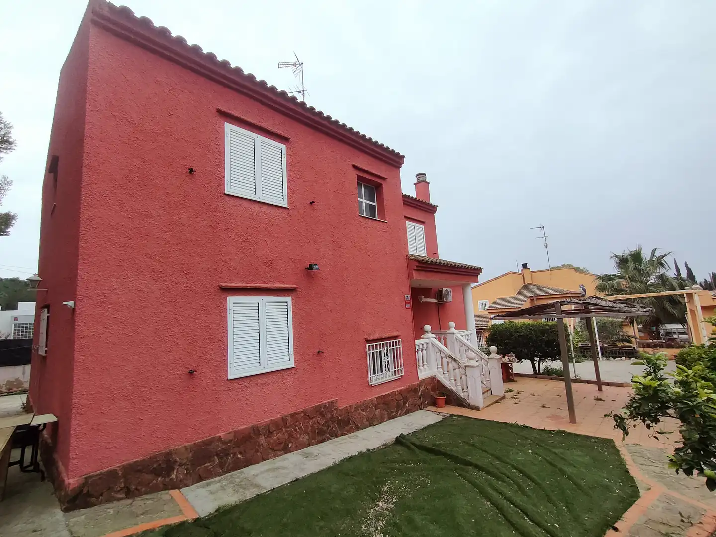 Vista exterior de Casa o chalet en venta en Chiva con Jardín privado, Terraza y Trastero