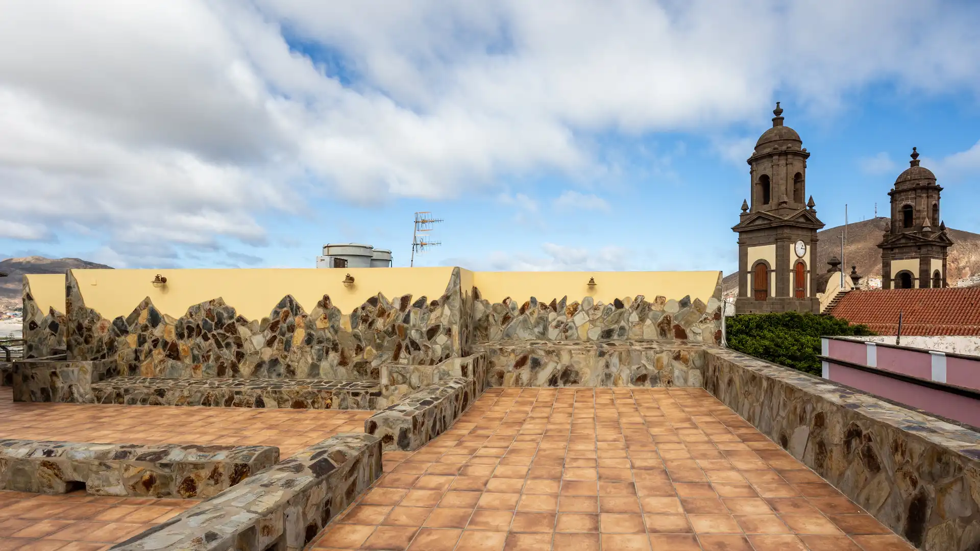 Terrassa de Casa adosada en venda en Santa María de Guía de Gran Canaria amb Terrassa, Moblat i Balcó