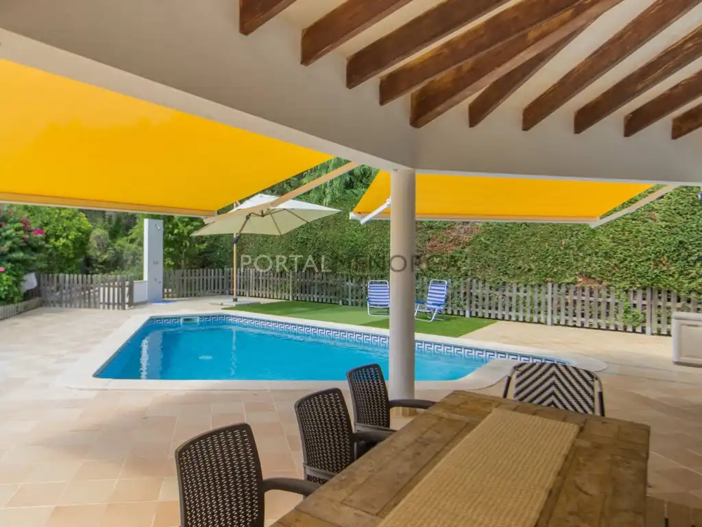 Terrassa de Casa o xalet en venda en Alaior amb Aire condicionat, Jardí privat i Piscina