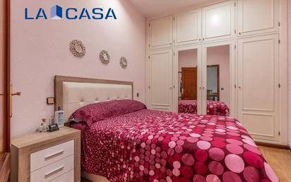 Bedroom of Flat for sale in  Madrid Capital  with Air Conditioner and Heating
