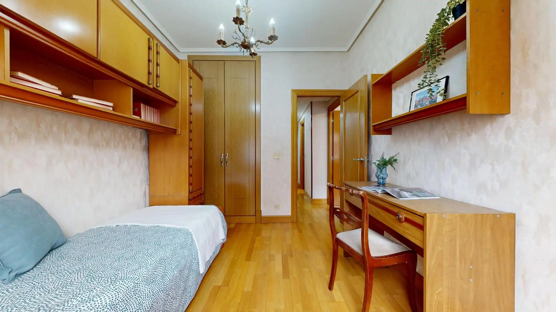 Bedroom of Flat for sale in Bilbao   with Heating and Balcony