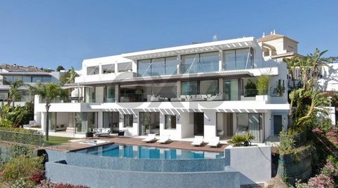 Modern brand new five bedroom villa with sea and golf views in La Quinta, imatge 2