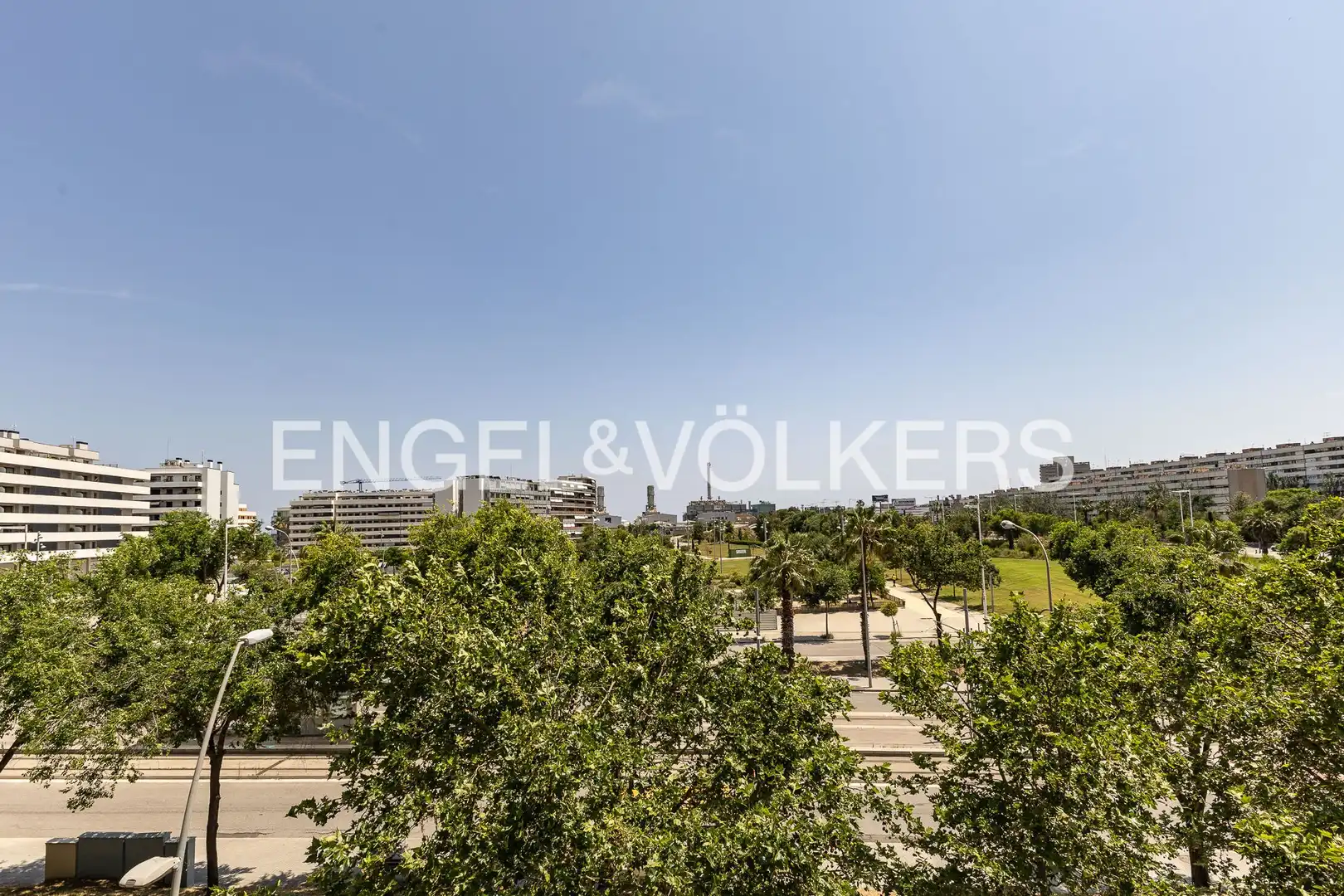 Exterior view of Flat for sale in Sant Adrià de Besòs  with Air Conditioner, Heating and Parquet flooring