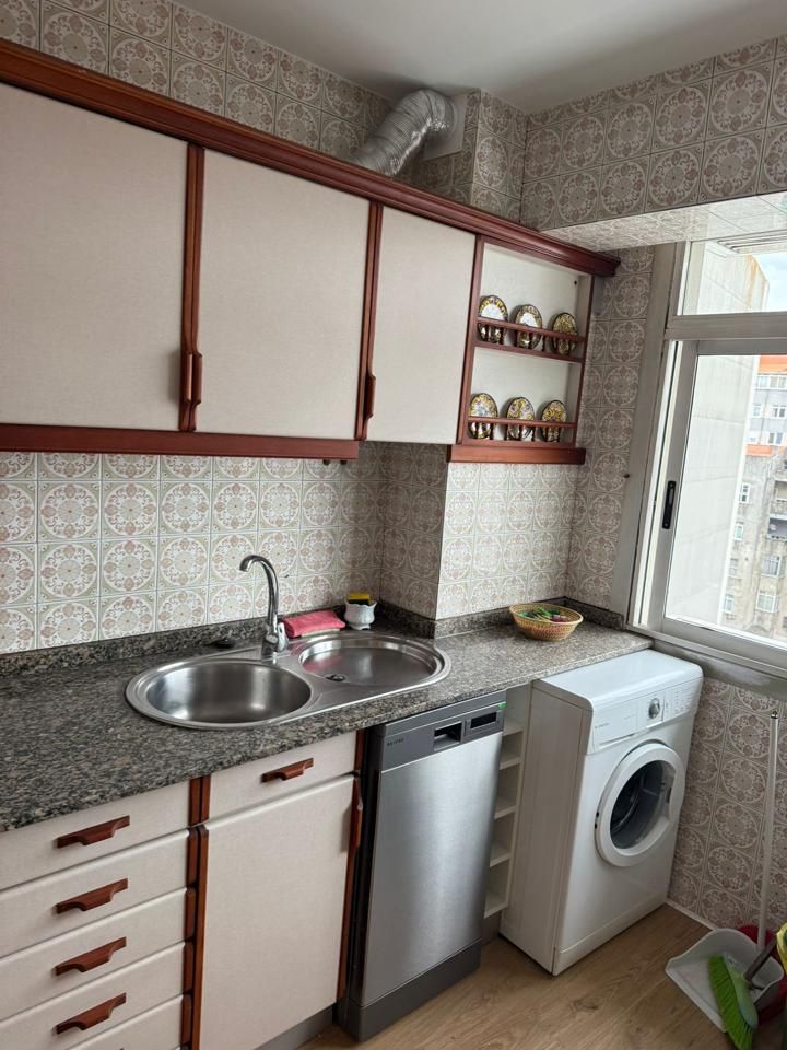 Flat to share in Rúa José María Hernansáez, Los Castros - Castrillón, Los Castros - Castrillón - Eiris