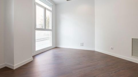 Photo 2 of Ground floor for sale in C. Pescara, Pueblo Nuevo, Madrid Capital