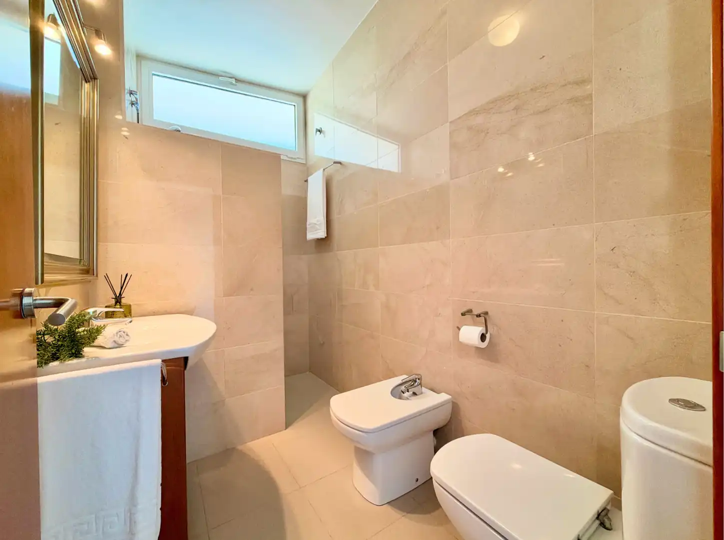 Bathroom of Flat for sale in Almadrava - Canyelles - Puig-Rom