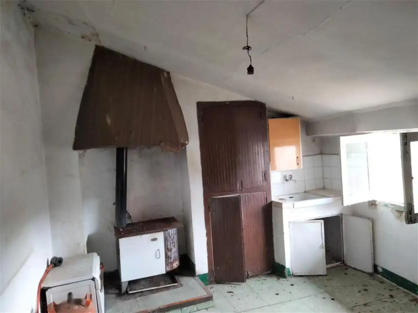 Cuina de Casa adosada en venda en Torres de Albarracín