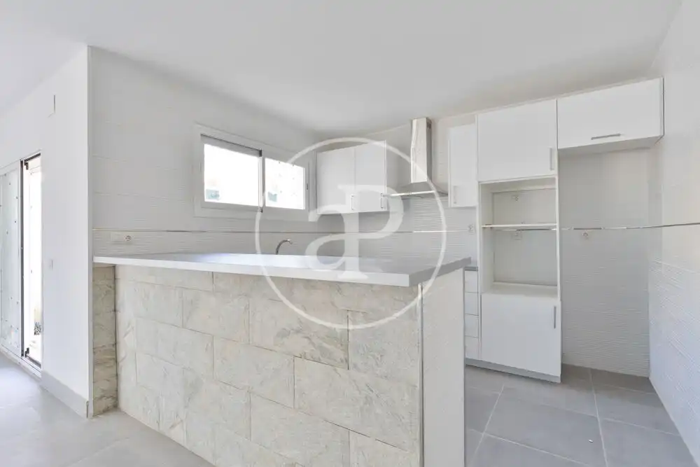Casa aparellada amb terrassa en venda a Godelleta, imagen 13