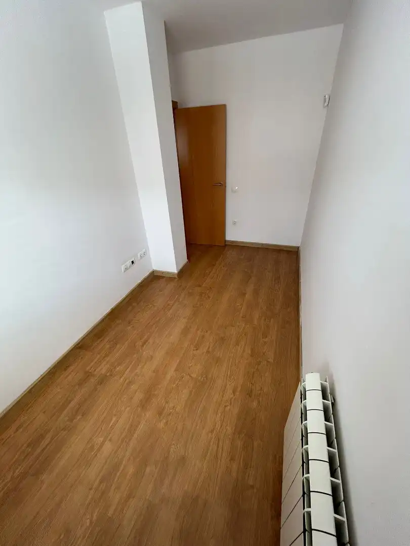 Schlafzimmer von Wohnung zum Verkauf in Piera mit Heizung, Ofen und Alarm